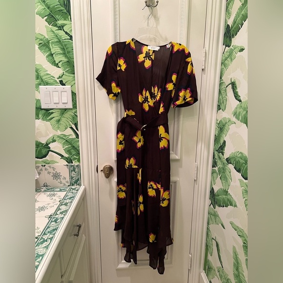 A.L.C. Claire Floral Print Midi Wrap 100% Silk Dress Size 4 - Picture 5 of 11